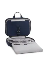 Voyageur Madeline Cosmetic