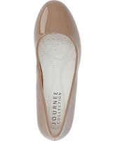 Journee Collection Women's Luu Round Toe Pumps