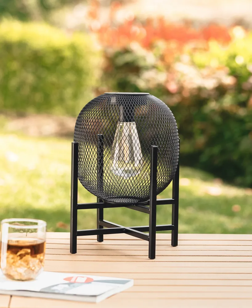 Glitzhome 11.5" H Metal Mesh Solar Powered Outdoor Lantern with Stand, Set of 2