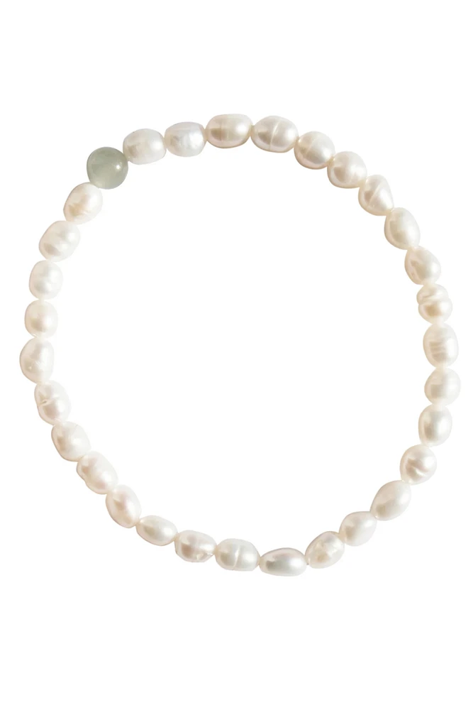 seree Isa - Pearl and green jade bracelet