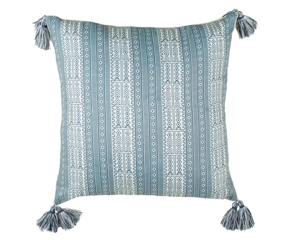 Safavieh Lunette 16" x 16" Pillow