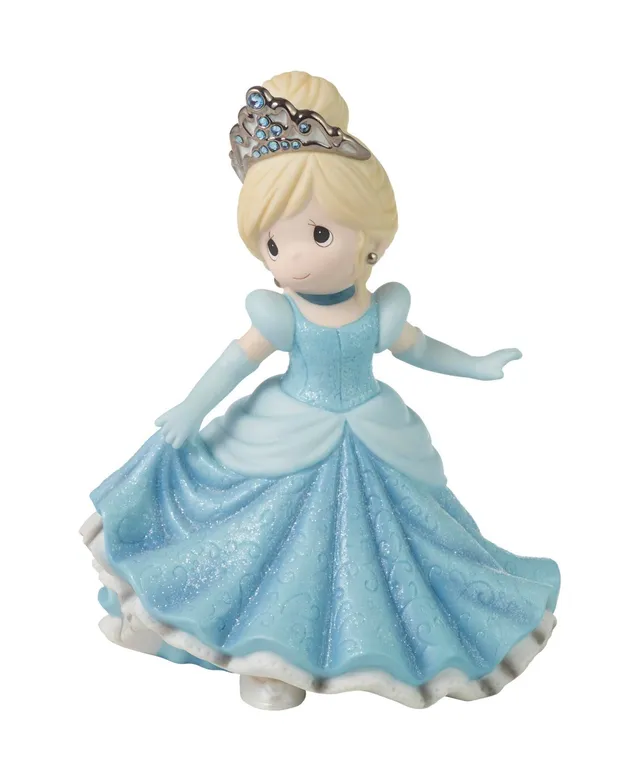 Disney Cinderella in Pink Dress Couture de Force Figurine, 7.75