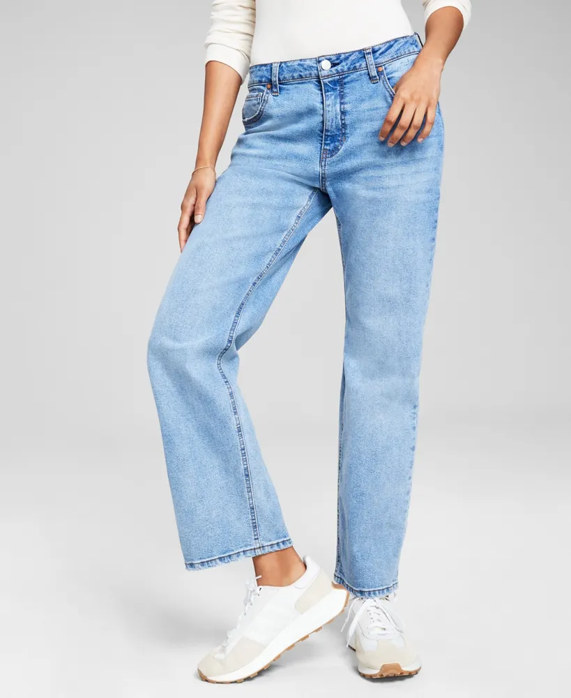 BAGGY-FIT JEANS