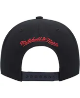 Men's Mitchell & Ness Black Chicago Bulls Hardwood Classics Soul Champions Era Diamond Snapback Hat