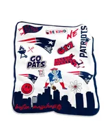 New England Patriots 50'' x 60'' Native Raschel Plush Throw Blanket