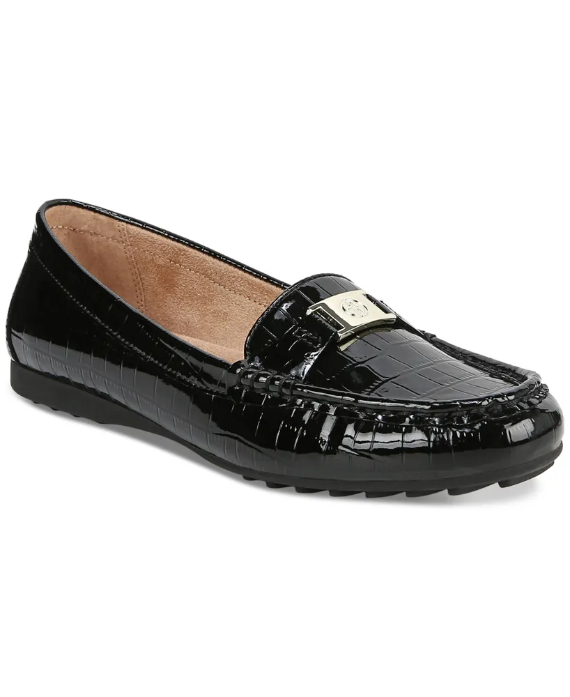 Giani Bernini Women's Dailyn Memory Foam Slip On Loafers, Created for Macy's