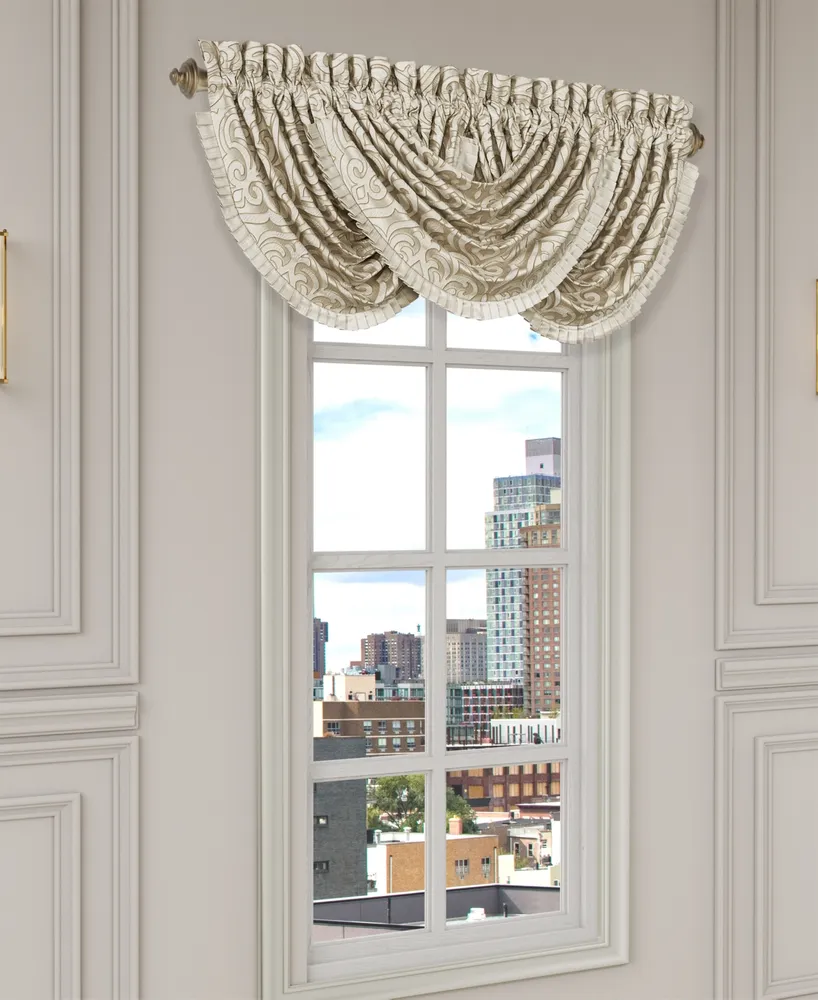 J Queen New York Lazlo Window Waterfall Valance