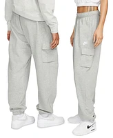 Nike Women's Sportswear Club Fleece Mid-Rise Oversized Cargo Sweatpants