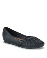 Baretraps Women's Charlie Flats