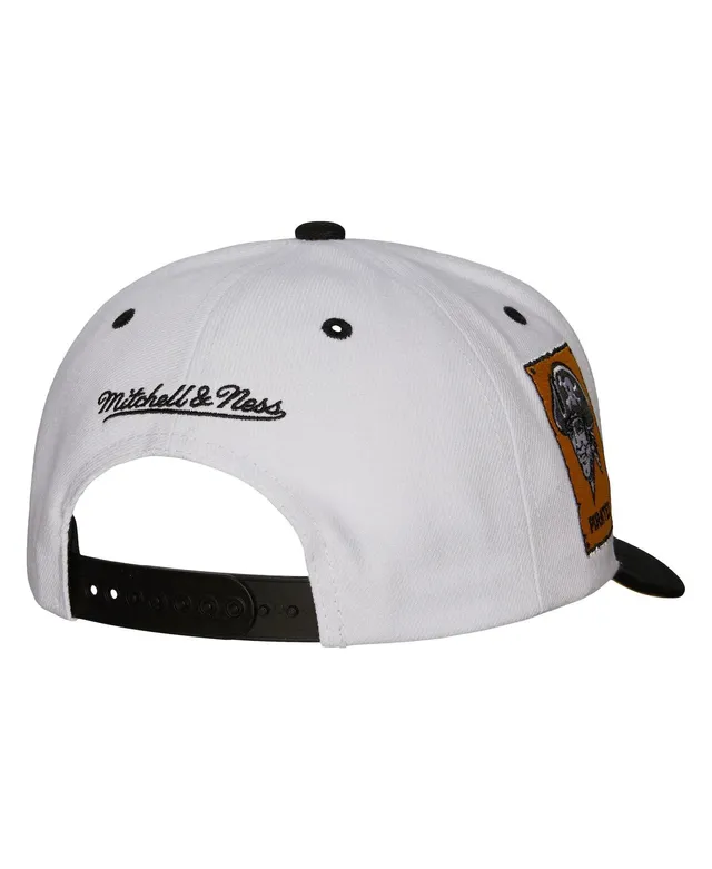 Oakland Athletics Mitchell & Ness Cooperstown Collection Pro Crown Snapback  Hat - White