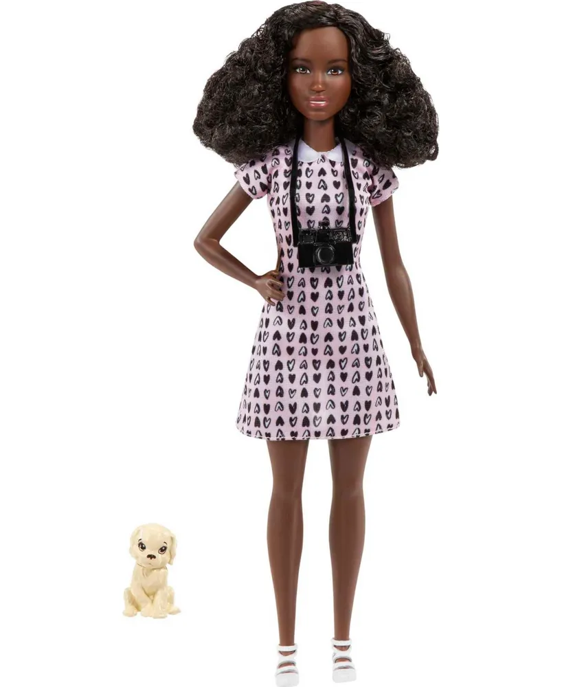 Barbie Can be a Pet Photographer