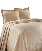 Superior Geometric Fret Textured Jacquard Matelasse All-Season -Piece Bedspread Set