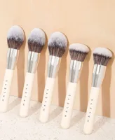 Haleys Beauty Brilliant Powder Brush