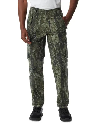 Bass Outdoor Men's Tapered-Fit Camo Force Cargo Pants