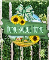 Designocracy Holiday Wooden Door Hanger Welcome Sign Home Sweet Home Wreath G. DeBrekht