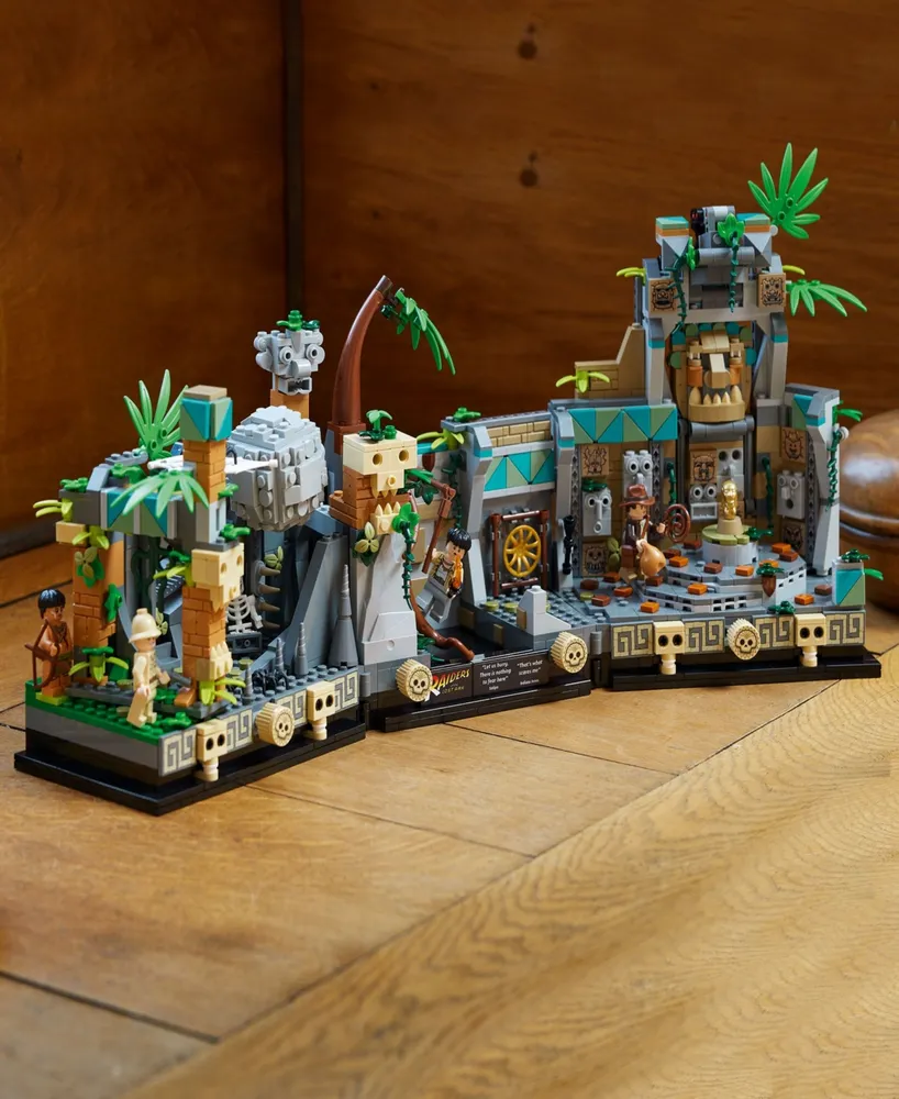 Lego Indiana Jones 77015 Temple of the Golden Idol Toy Adventure Building Set with Indiana Jones, Satipo, Belloq & a Hovitos Warrior Minifigure
