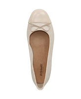 Dr. Scholl's Women's Wexley Bow Flats