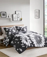 Intelligent Design Maude Floral Reversible Piece Comforter Set