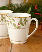 Holly Berry 12 oz Mug, Set of 4