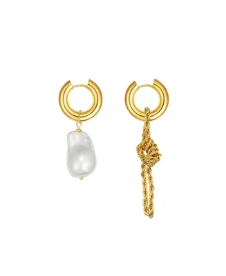 Unique Asymmetrical Rope Chain Baroque Pearl Drop Earrings