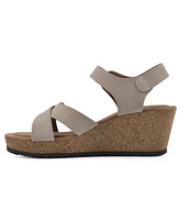 White Mountain Women's Prezo Footbed Wedge Sandals