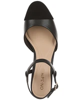 On 34th Women's Dotti Captoe Pumps