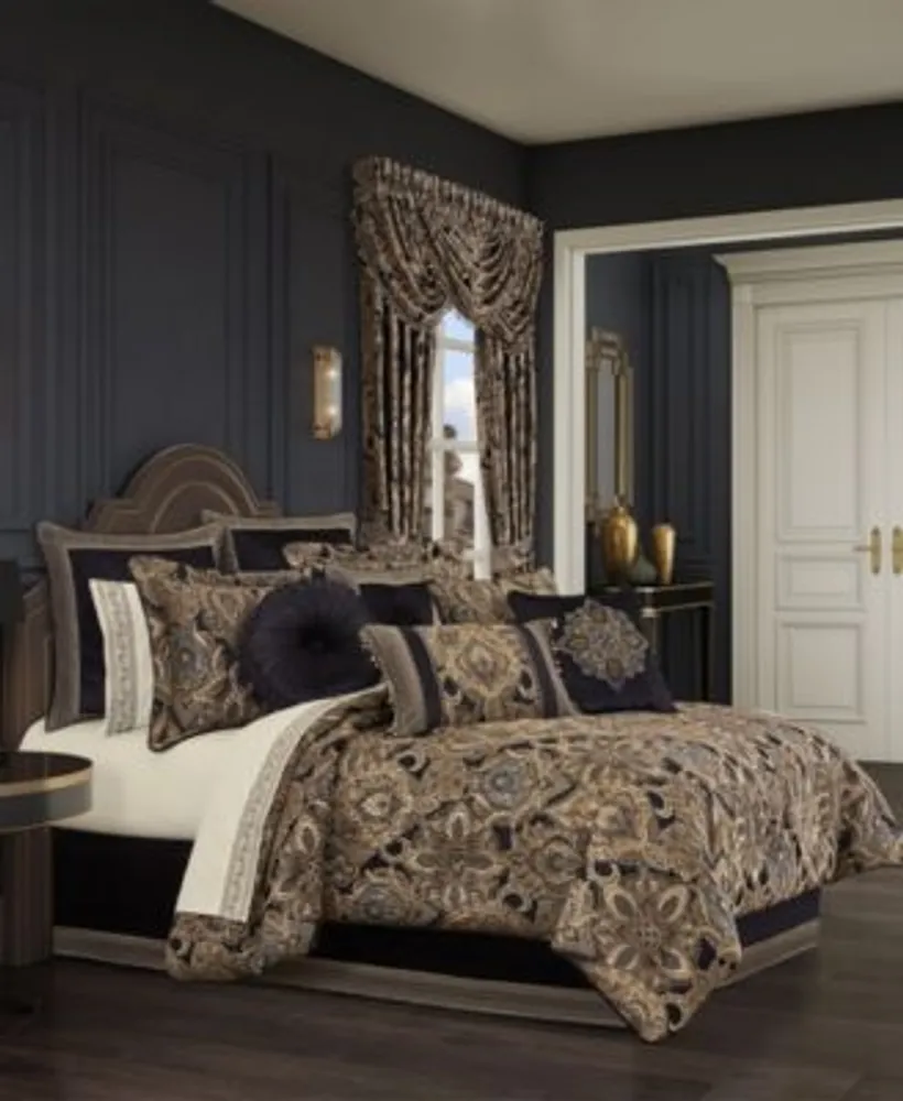 J Queen New York Amara Comforter Sets