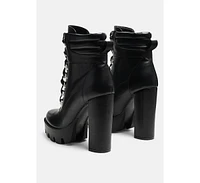 Stopper Cushion Collared Lace Up Boots