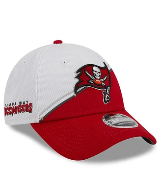 Men's New Era White, Red Tampa Bay Buccaneers 2023 Sideline 9FORTY Adjustable Hat