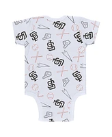 Baby Boys and Girls Wear by Erin Andrews Gray, White, Black San Francisco Giants Three-Piece Turn Me Around Bodysuits and Pants Set