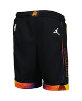 Big Boys Jordan Black Phoenix Suns Statement Edition Swingman Performance Shorts