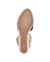 Tommy Hilfiger Women's Nilsa Closed Toe Espadrille Wedge Sandal