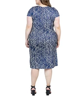 24seven Comfort Apparel Plus Size Knee Length Short Sleeve Wrap Dress