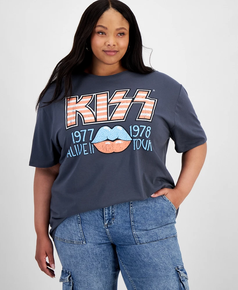 Grayson Threads, The Label Trendy Plus Kiss T-Shirt