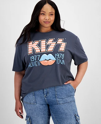 Grayson Threads, The Label Trendy Plus Kiss T-Shirt