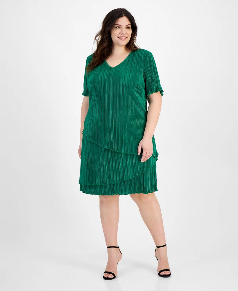 Connected Plus Size V-Neck Short-Sleeve Tiered Dress