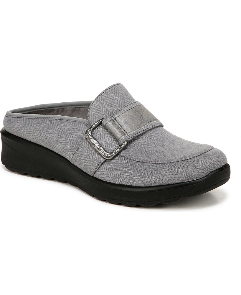 BZees Galleria Washable Mules