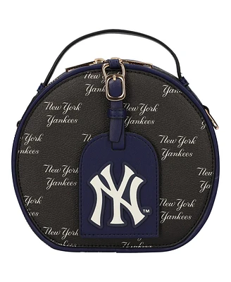 Cuce New York Yankees Repeat Logo Round Bag