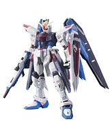 Bandai Gundam Seed Rg Freedom Gundam Zgmf-X10A 1:144 Scale Model Kit