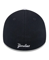 New Era Men's Navy York Yankees 2024 Batting Practice 39THIRTY Flex Hat