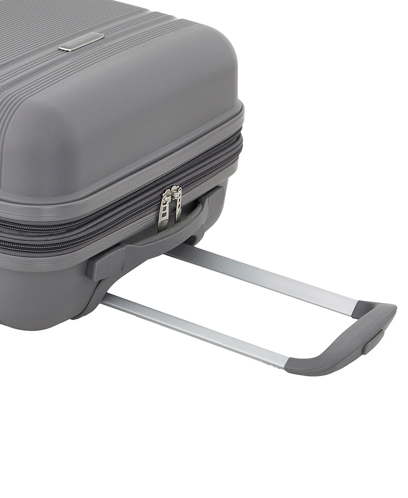 Travelers Club Gwen 4 Piece Hardside Luggage Set