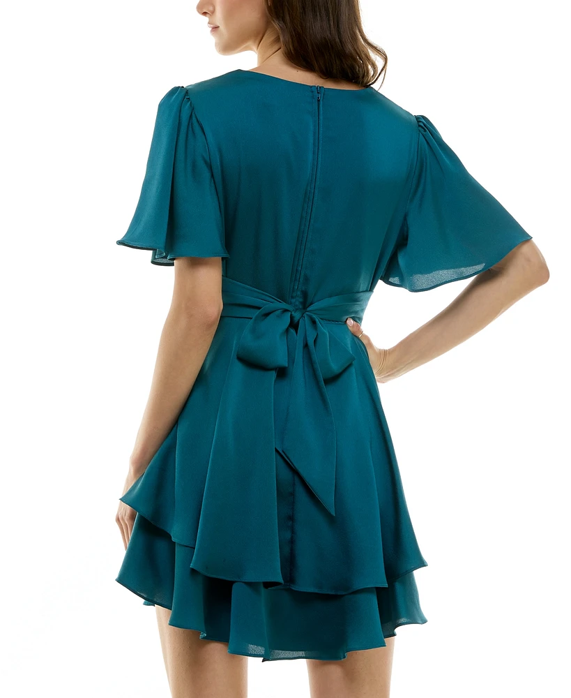 B Darlin Juniors' Flutter-Sleeve Layered-Hem Dress
