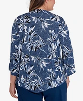 Alfred Dunner Plus Size Classic Elegant Flower Top With Necklace