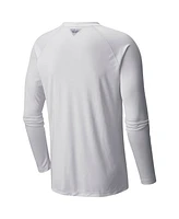 Columbia Men's White Chicago Blackhawks Terminal Tackle Omni-Shade Raglan Long Sleeve T-Shirt