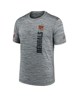 Nike Men's Cincinnati Bengals 2024 Sideline Velocity Performance T-Shirt