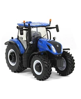 Ertl Prestige Collection 1/64 New Holland Tractor with Plm Intelligence