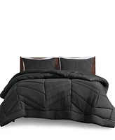 Intelligent Design Remy Quilted Chevron -Pc. Comforter Set