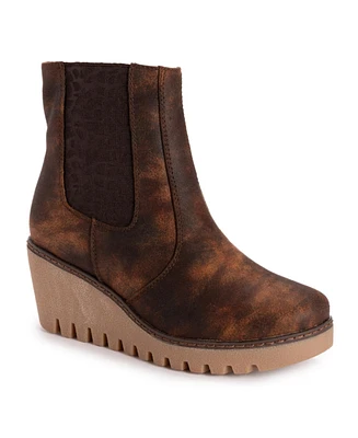 Muk Luks Women's Vermont Essex Wedge Booties