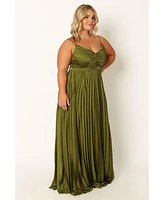 Petal and Pup Women's Naira Pleated Maxi Dress