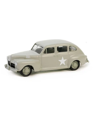 Greenlight Collectibles 1/64 1942 Ford Fordor Deluxe Army Staff Car, Battalion 64 Series